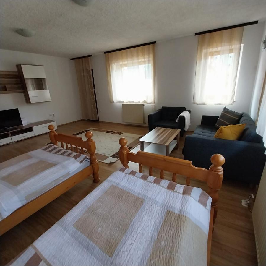 Apartma 27 克拉尼斯卡戈拉 外观 照片
